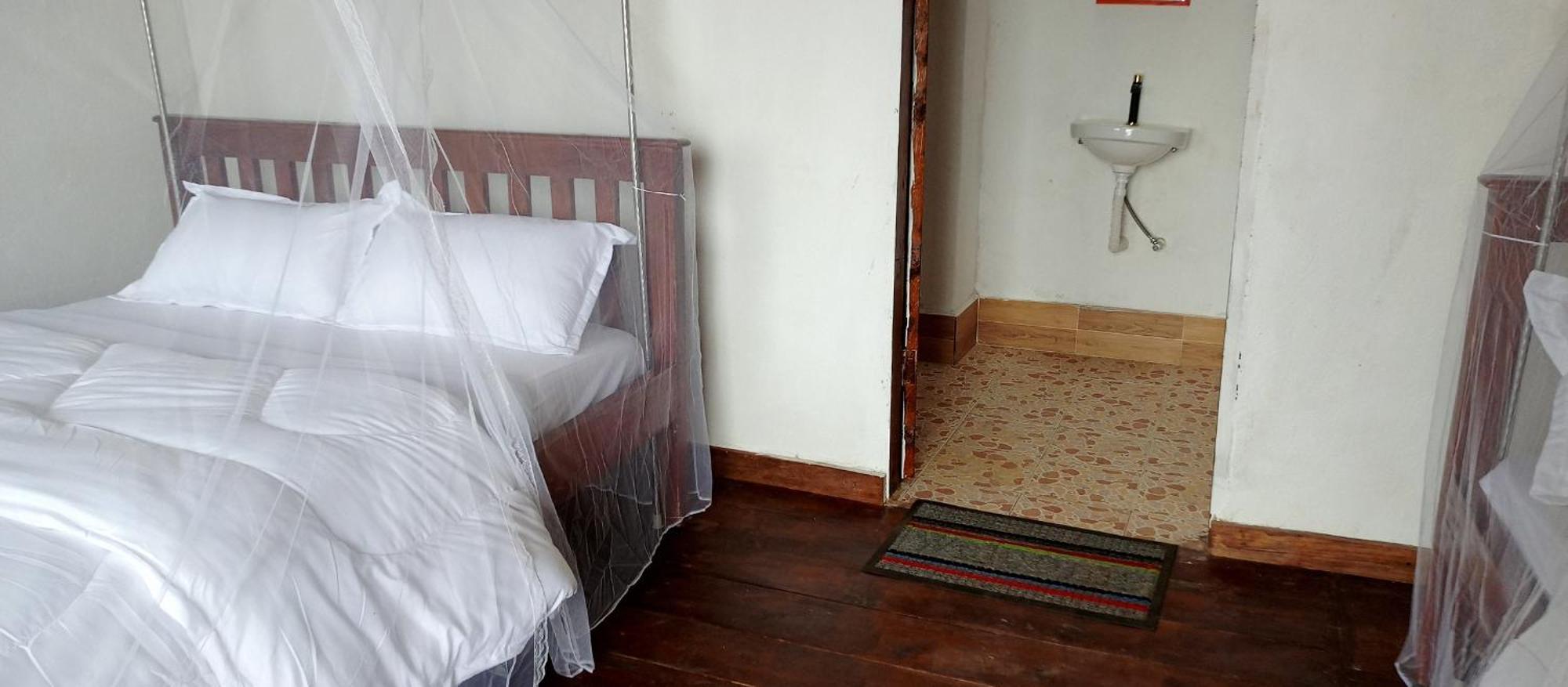 Ruhija Gorilla Guest House Kabale Экстерьер фото