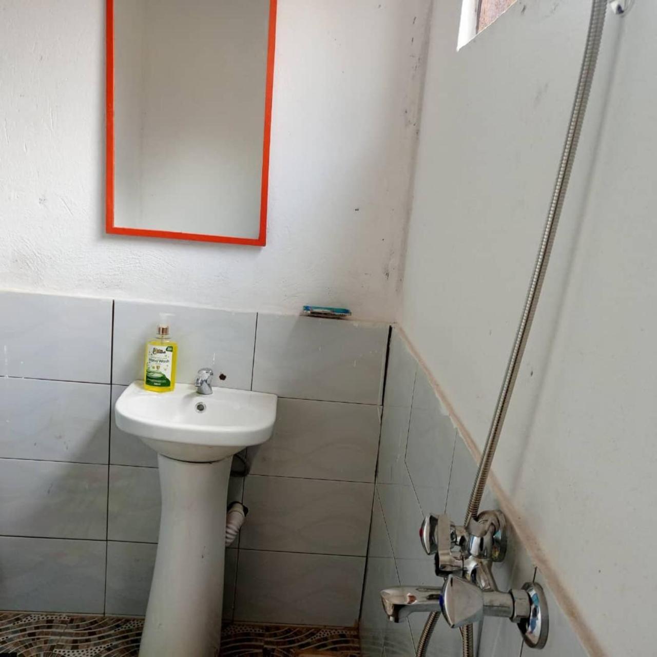 Ruhija Gorilla Guest House Kabale Экстерьер фото